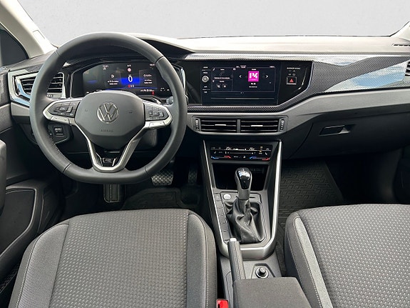 Volkswagen Polo 6 of 10