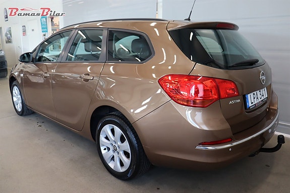 Opel Astra 3 of 5