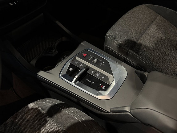 BMW 120 10 of 16