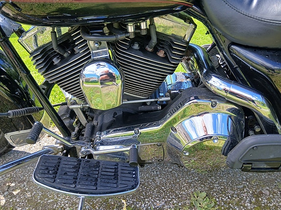 Harley-Davidson Road King Classic 4 of 5