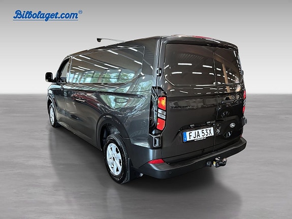 Ford Transit Custom 9 of 14