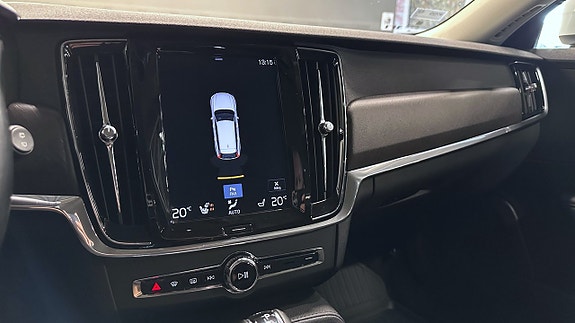 Volvo V90 Cross Country 13 of 20