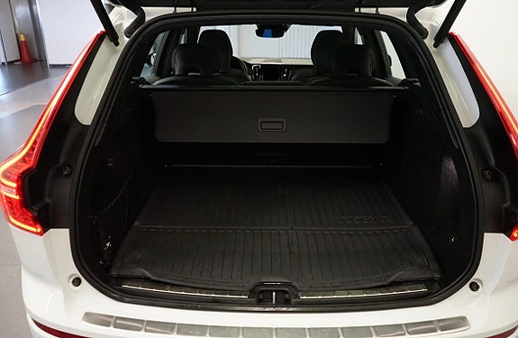 Volvo XC60 11 of 11