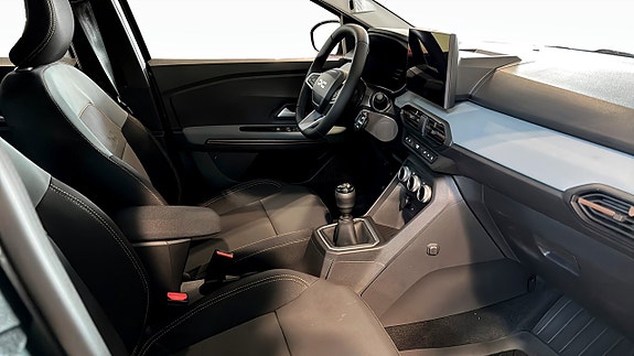 Dacia Sandero Stepway 3 of 5