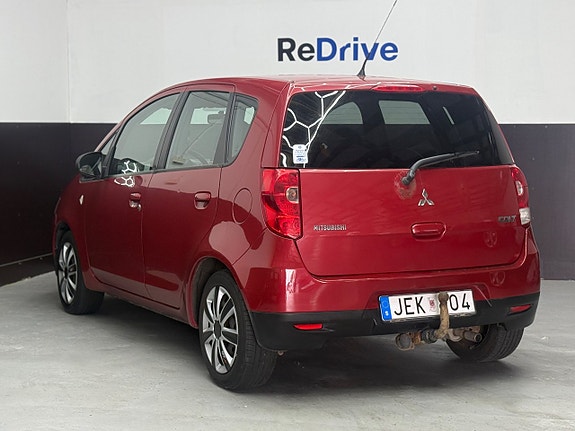Mitsubishi Colt 10 of 13