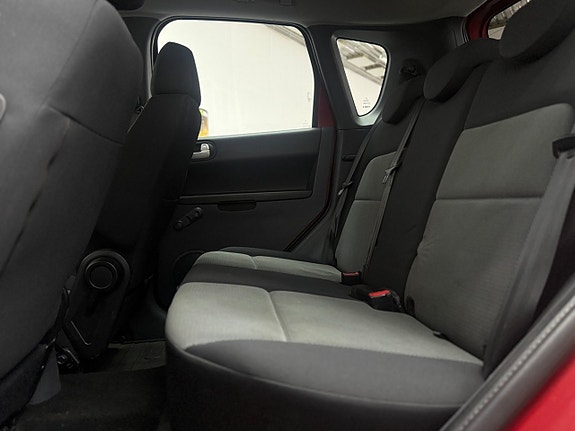Mitsubishi Colt 9 of 13