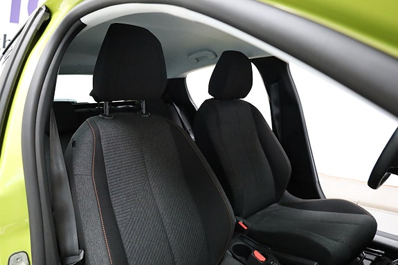 Peugeot 208 17 of 22