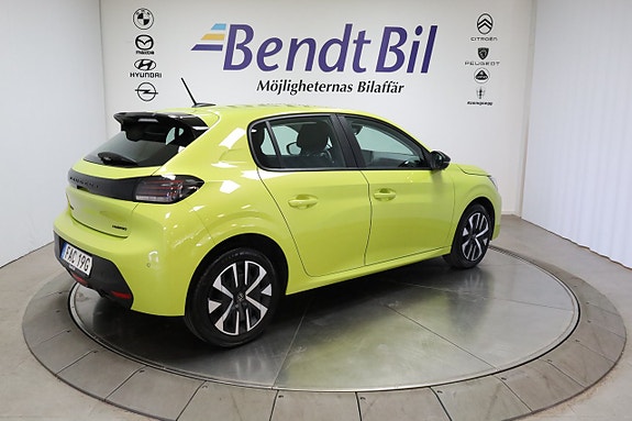 Peugeot 208 11 of 22