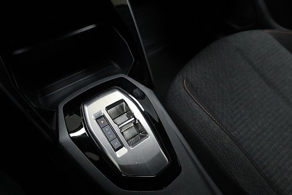 Peugeot 208 20 of 22