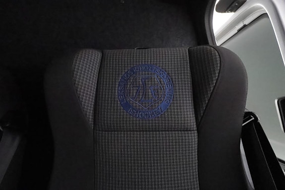 Volkswagen Transporter 18 of 29