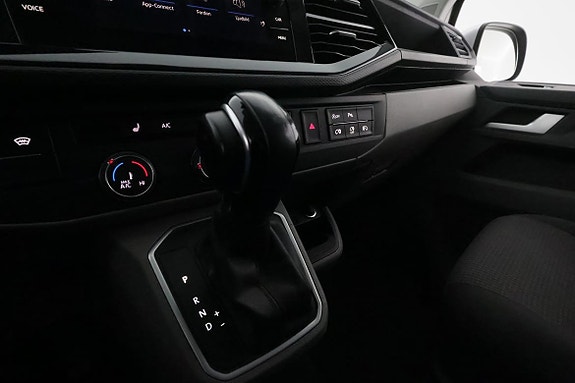 Volkswagen Transporter 19 of 29