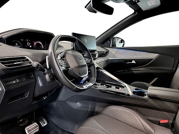 Peugeot 5008 5 of 5