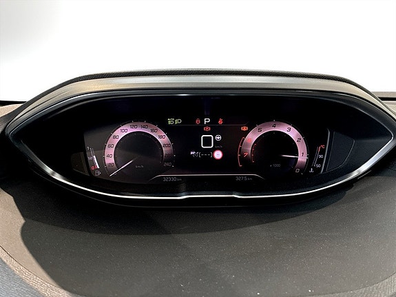 Peugeot 5008 8 of 17