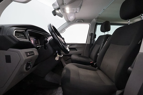 Volkswagen Transporter 8 of 28