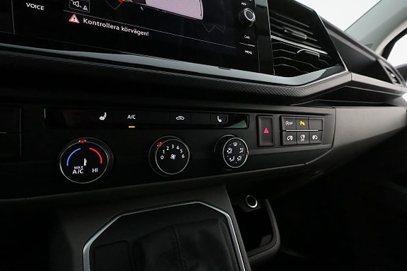 Volkswagen Transporter 19 of 28