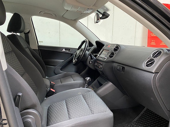 Volkswagen Tiguan 13 of 19