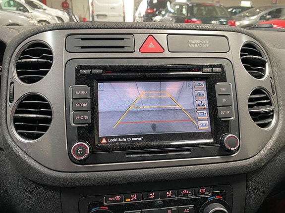 Volkswagen Tiguan 17 of 19