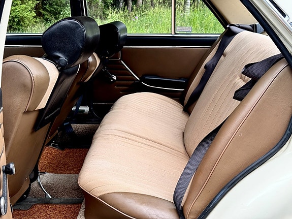 Audi 100 11 of 16