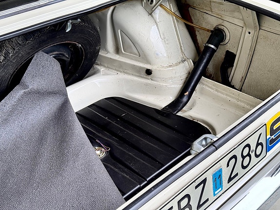 Audi 100 14 of 16