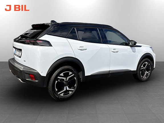 Peugeot 2008 3 of 5