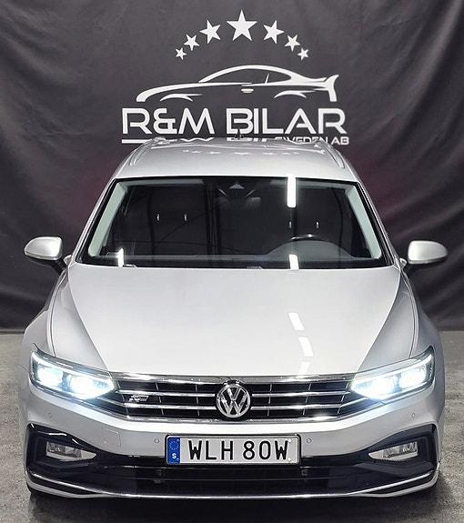 Volkswagen Passat 2 of 5