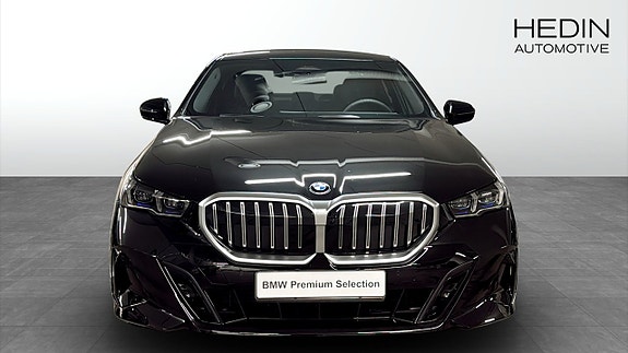 BMW 520 8 of 12