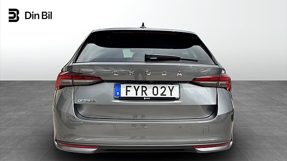 Skoda Octavia 5 of 5
