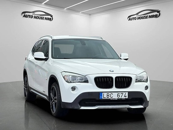 BMW X1 3 of 12