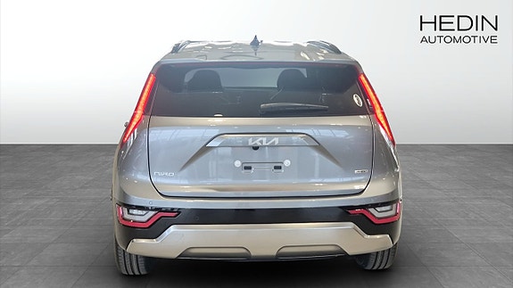 Kia Niro 5 of 12