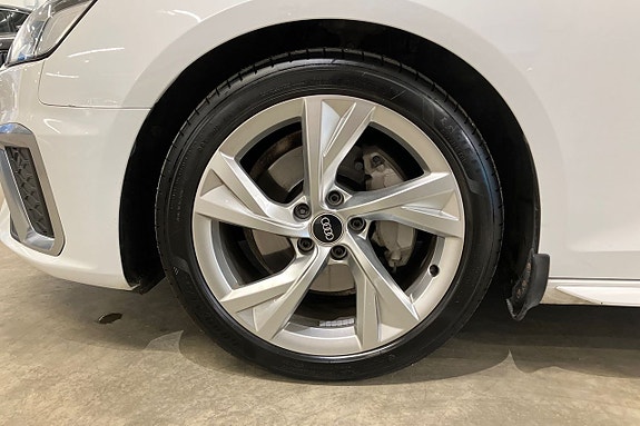 Audi A4 8 of 21