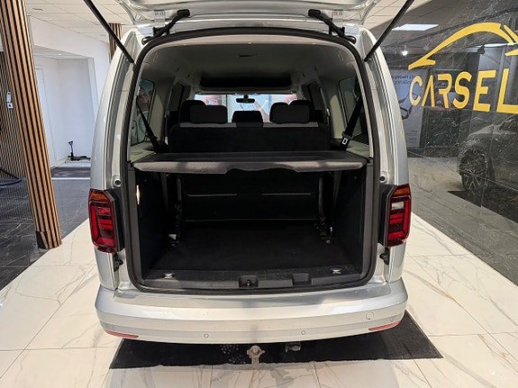 Volkswagen Caddy Maxi 5 of 5