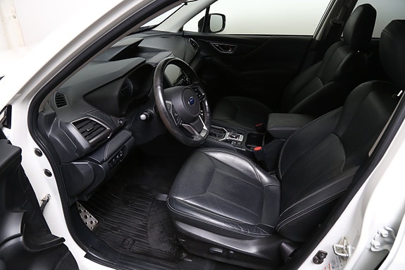 Subaru Forester 12 of 30