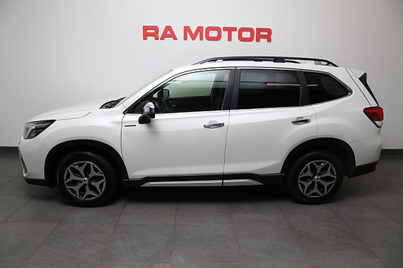 Subaru Forester 3 of 5