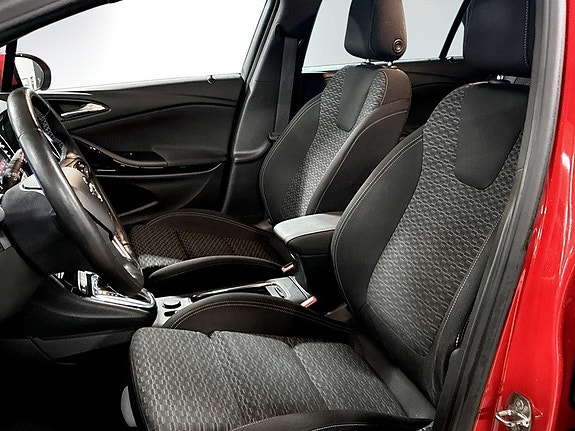 Opel Astra 4 of 5