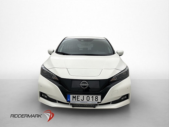 Nissan Leaf 2 of 5