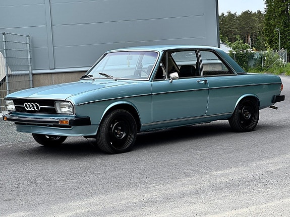 Audi 100 2 of 5