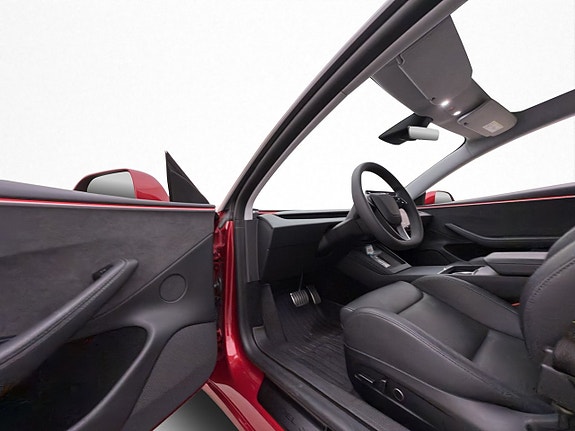Tesla Model 3 10 of 30