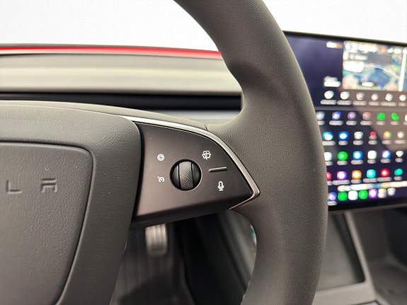 Tesla Model 3 28 of 30