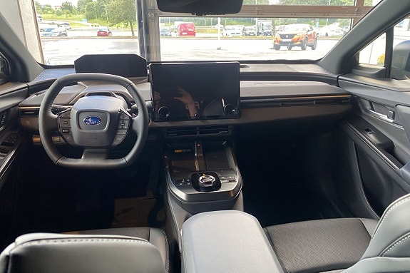 Subaru E-Outback 6 of 8
