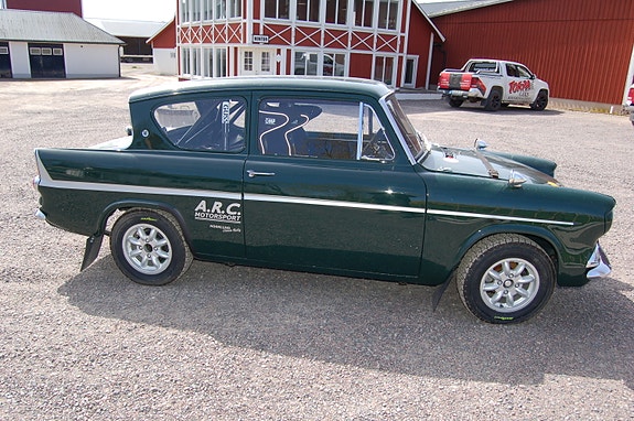 Ford Angelia 3 of 5