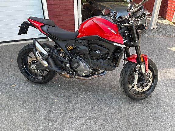 Ducati MONSTER 7 of 9