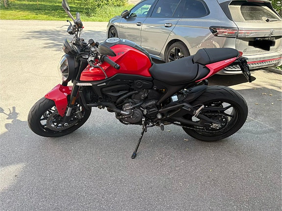 Ducati MONSTER 4 of 9