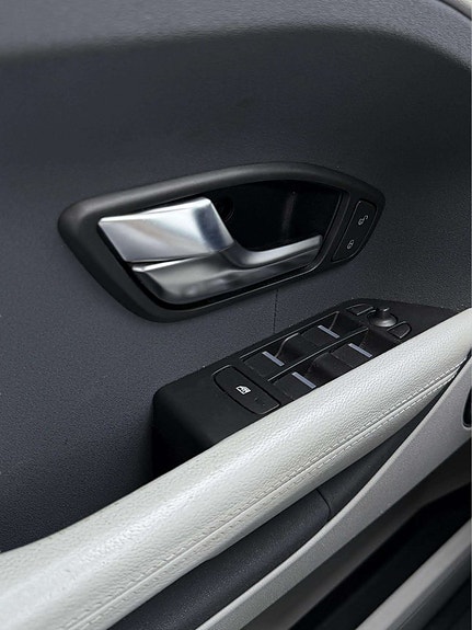 Land Rover Range Rover Evoque 17 of 21