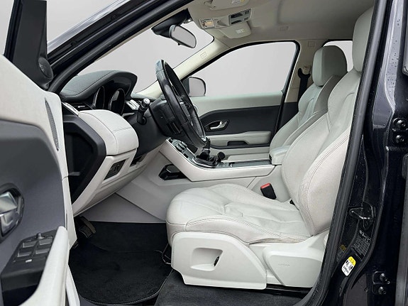 Land Rover Range Rover Evoque 13 of 21