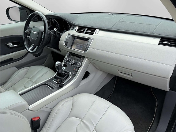 Land Rover Range Rover Evoque 21 of 21