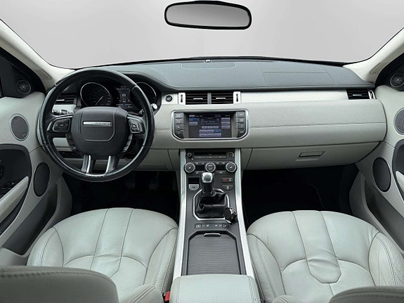 Land Rover Range Rover Evoque 19 of 21