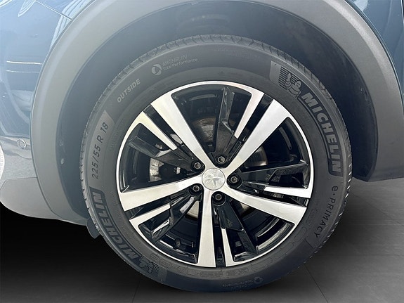 Peugeot 3008 16 of 17
