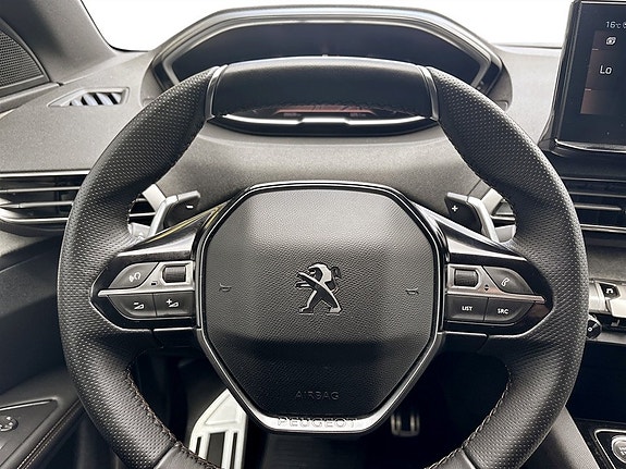 Peugeot 3008 7 of 17