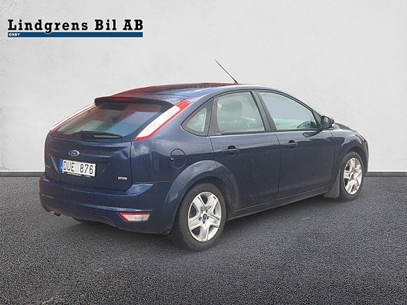 Ford Focus 3 of 5
