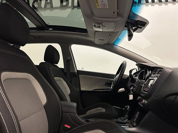 Kia Ceed 17 of 24
